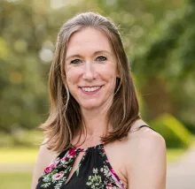 headshot of Jennifer Hagin Mitchell