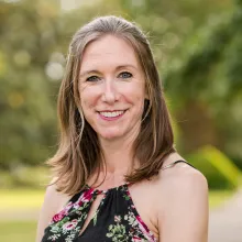 headshot of Jennifer Hagin Mitchell