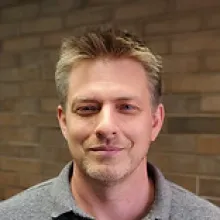 Geoff Van Dragt 